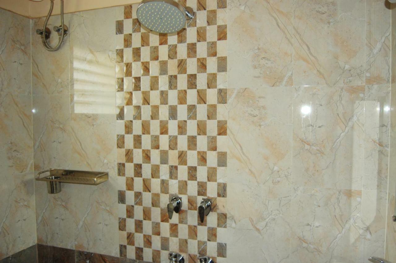 Star Residency Hotell Tiruchirappalli Eksteriør bilde